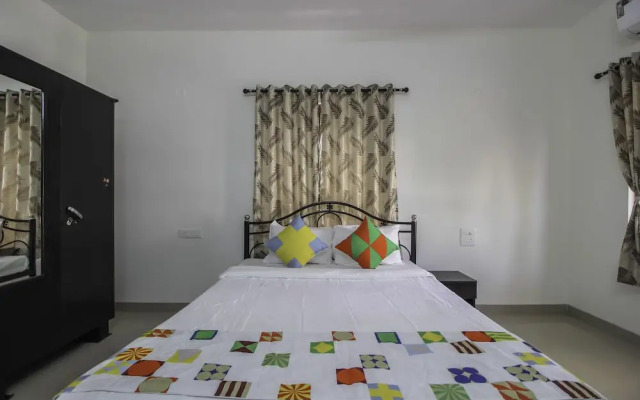 OYO Home 11012 Peaceful 1BHK Nerul