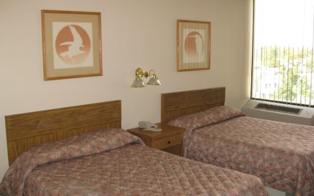 City Line Hotel