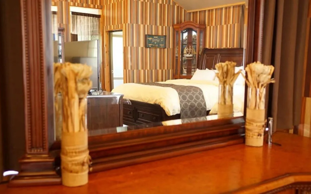 Villa From Okinawa - Condominium