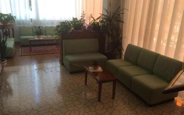 Hotel Mirage