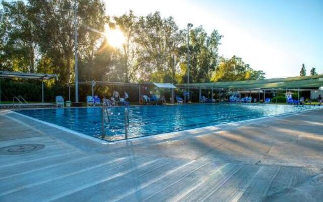 Kibbutz Gadot Guesthouse