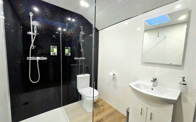 3-Bed Home in Glasgow