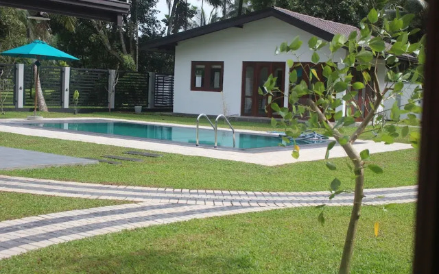 JAS Residence Pool Villa