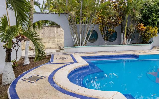 OYO Hotel Marías,Aeropuerto Internacional de Chetumal