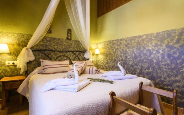 House Angelita Olocau del Rey 15068