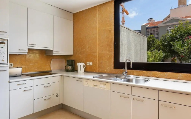 Hello Lisbon Marques de Pombal Apartments