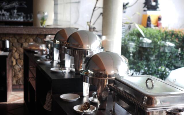 Suris Boutique Hotel
