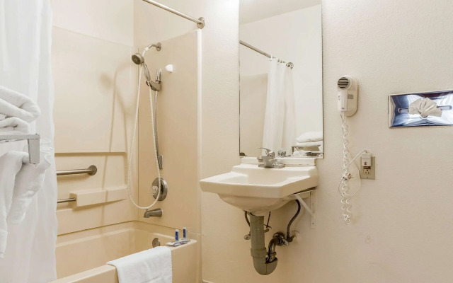 Rodeway Inn Wine Country