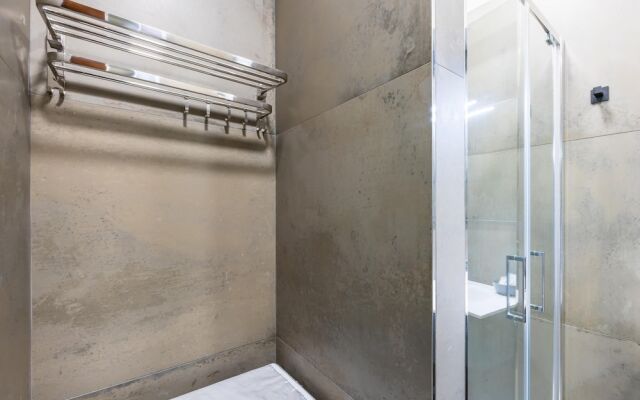 Fresh and Trendy Flat at Vomero