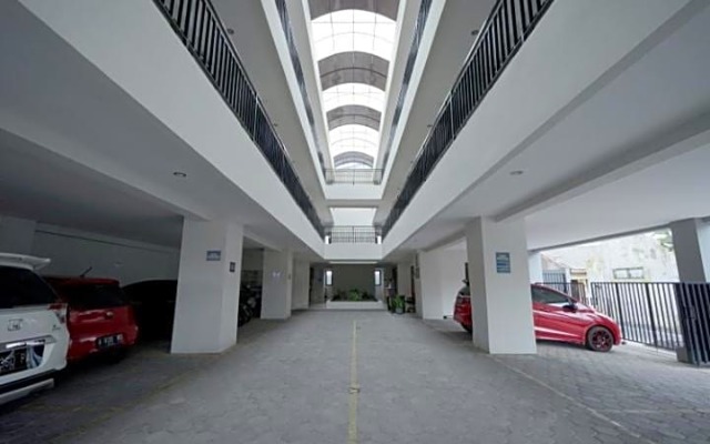 D'Paragon Sumber Solo