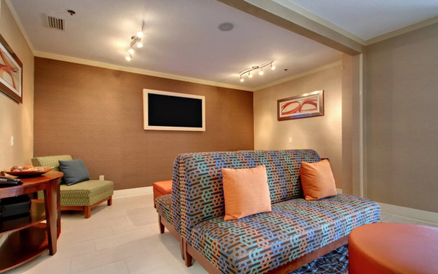 Holiday Inn Express & Suites Jacksonville South - I-295