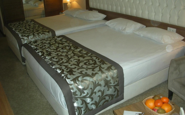 Esila Hotel