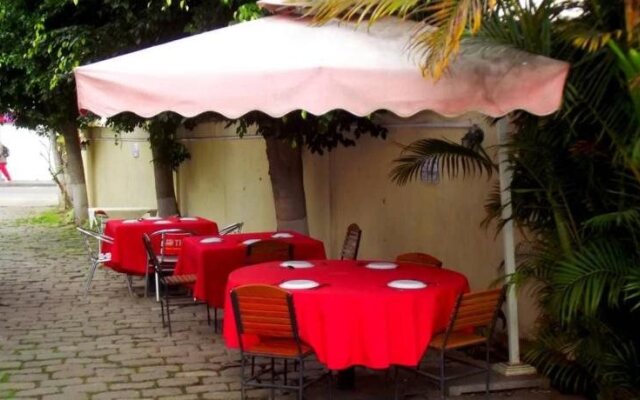 Le Logis Hotel