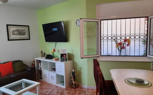 Comfortable 3-bed House, Bungalow