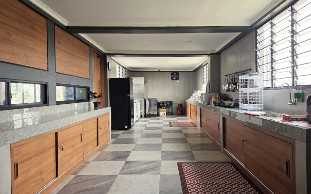 YASA Residence Fatmawati