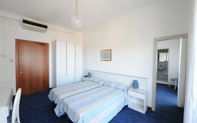 Hotel Savoia