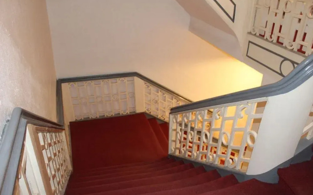 Royal Residence