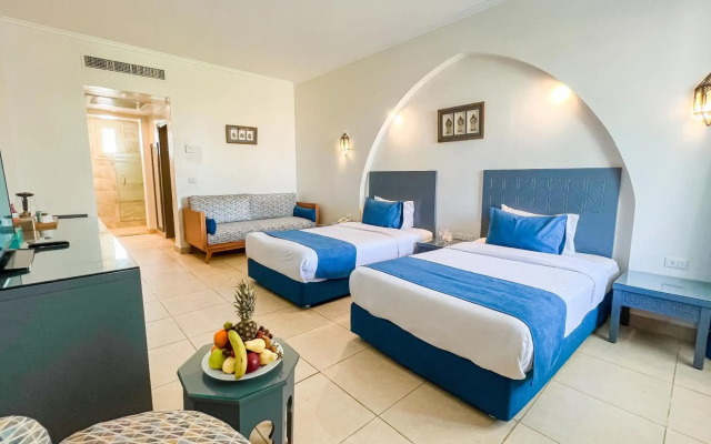 Club Reef Resort & Spa