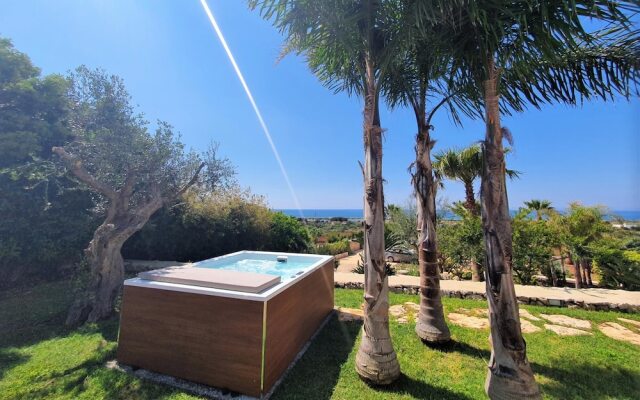 Sal739 in Pescoluse With 2 Bedrooms and 2 Bathrooms