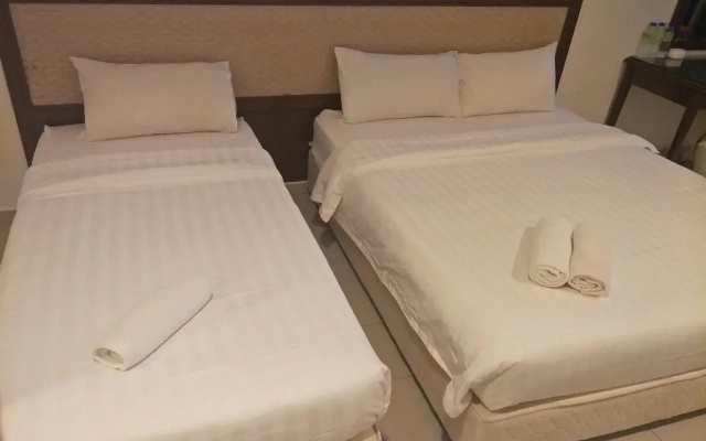 T Hotel Anggerik