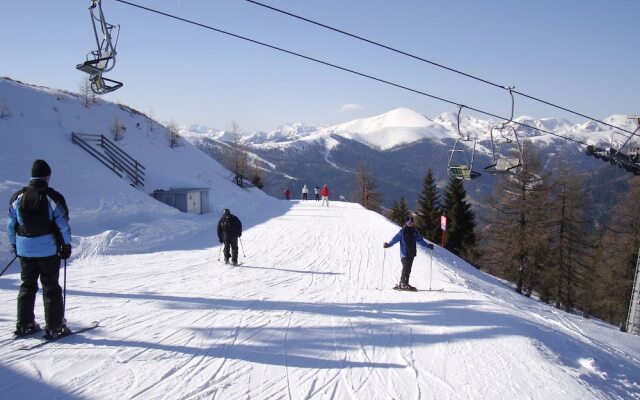 Enchanting Apartment in Bad Kleinkirchheim Near Ski Area