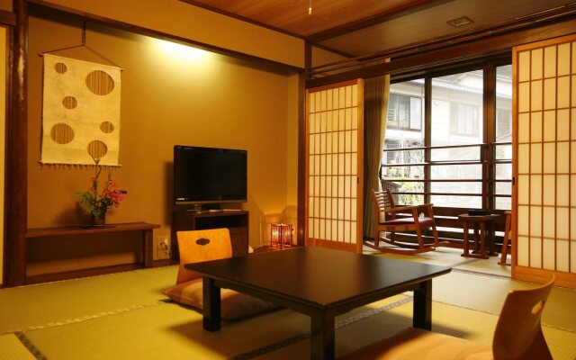 Yuraku Kinosaki Spa & Gardens