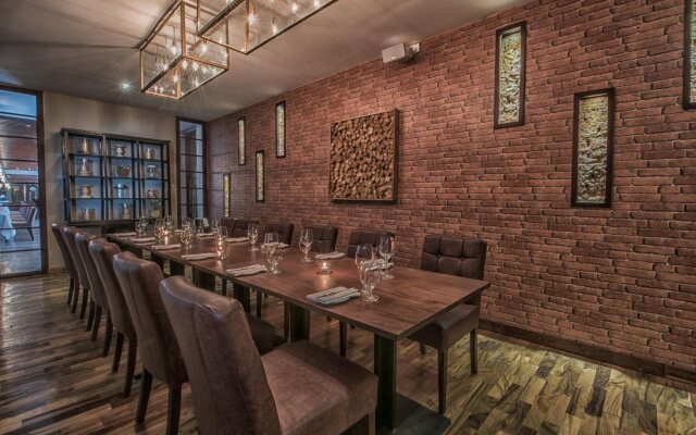 Residence by Uga Escapes