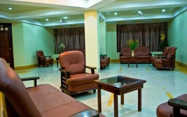 Heeralal Hotel