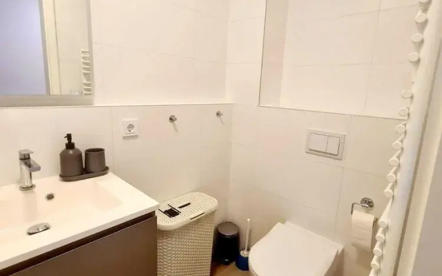 Luxury 1 bedroom with Parking