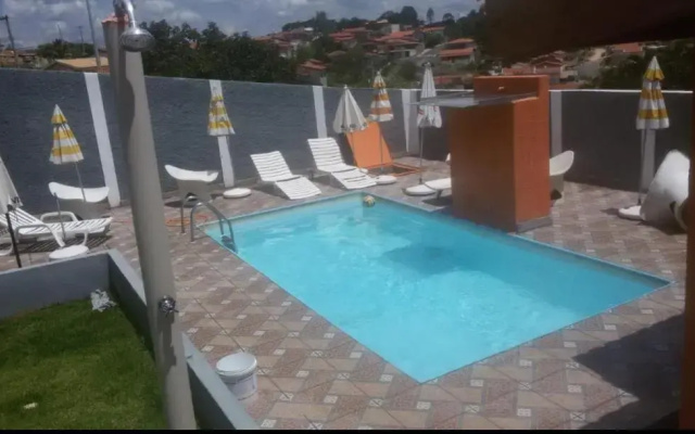 RECANTO K9 - SERRA NEGRA SP. No verão e no inverno