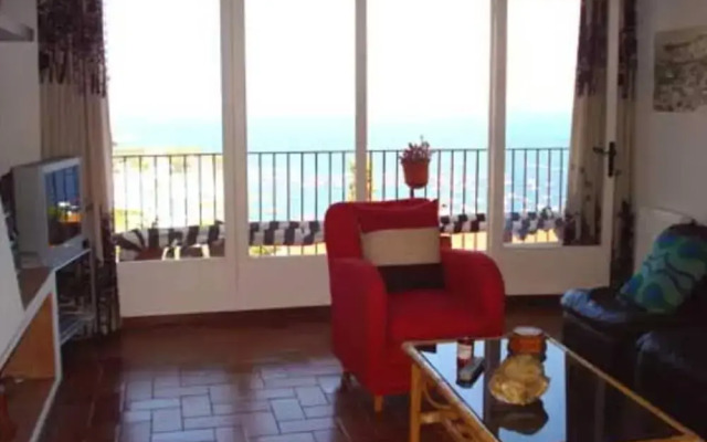 Apartment in Calella de Palafrugeel - 104292