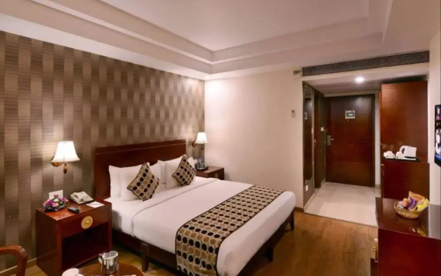 Clarks Inn Airport Hotel