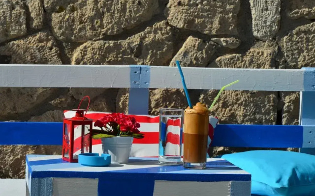 Beyaz ev Hotel
