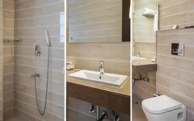 Hotel The Kalyaniz by Treebo