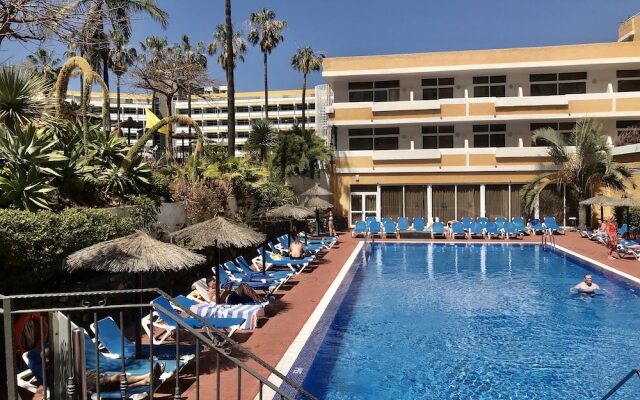 Apartment in 4 star Hotel 24h