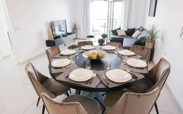 Harav Kuk Residence