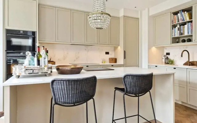 Serene 2 Bed Flat Chiswick Min Monthly Stay
