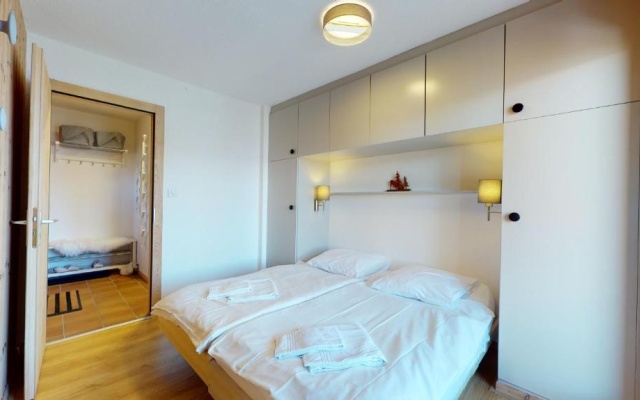 Cozy apartment in Veysonnaz, close to the slopes of the 4 Valleys – Guest Rooms – Veysonnaz