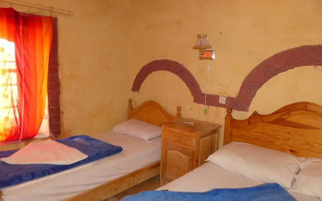 Les Pyramides Hotel