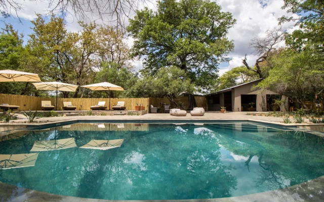 Little Africa Safari Lodge
