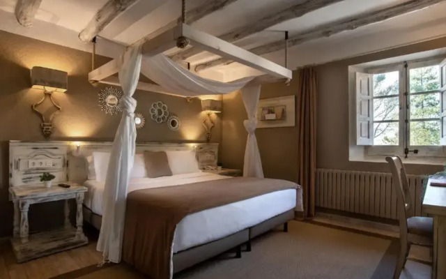 Hotel Luze El Toro