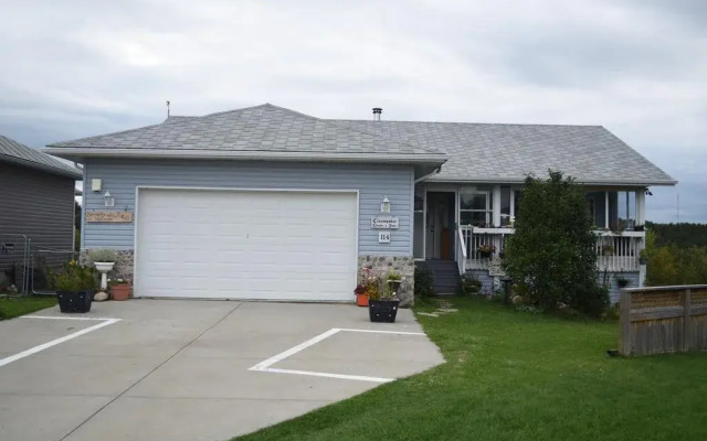 Serenity Hillside B&B