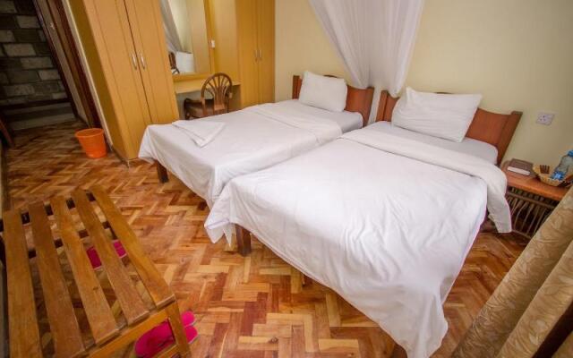 Vienna Woods Holiday Inn Limited