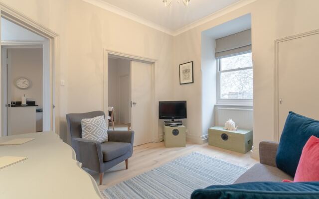 1 Bedroom Apartment In Sloane Square