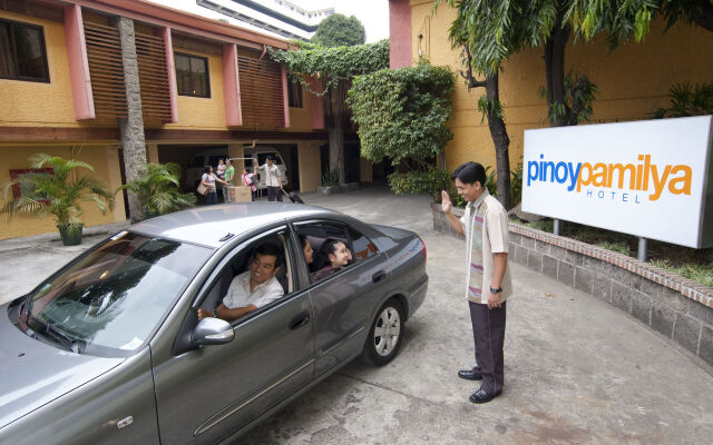 Pinoy Pamilya Hotel