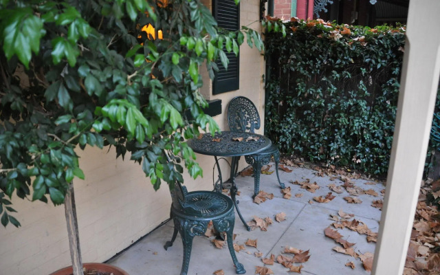 Best Street Bed & Breakfast