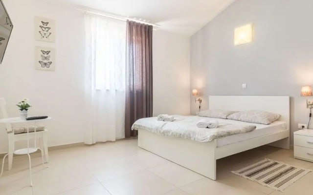 Villa Martha Comfortable Holiday Residence