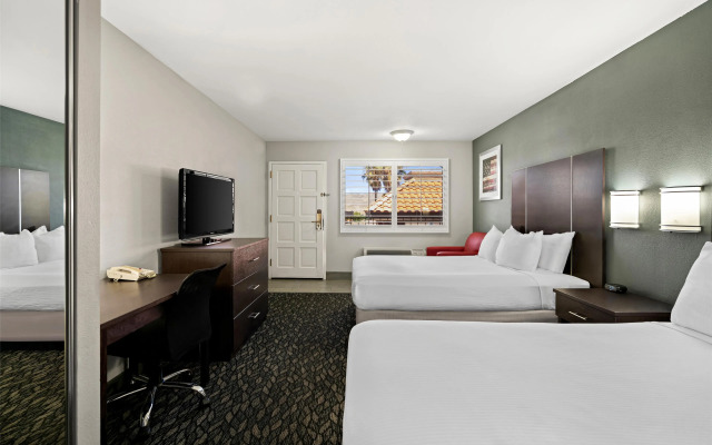 Best Western Desert Villa Inn
