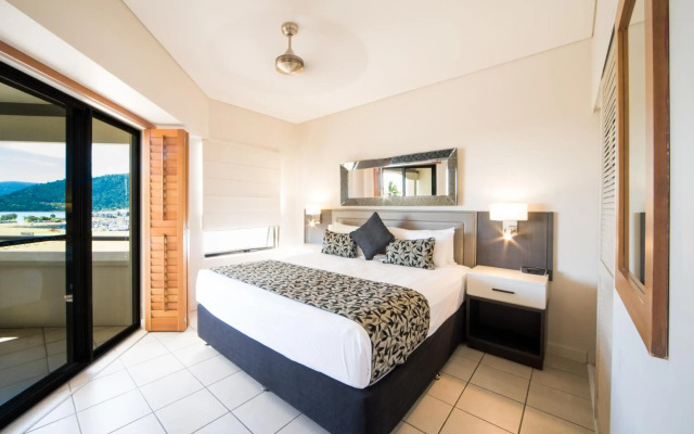 Portside Whitsunday Hotel