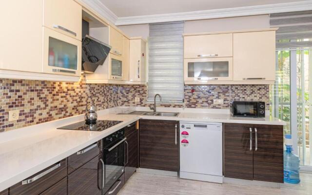 Villa Yasam Park - Luxury 8 Person - Fethiye Calis Beach 90mt